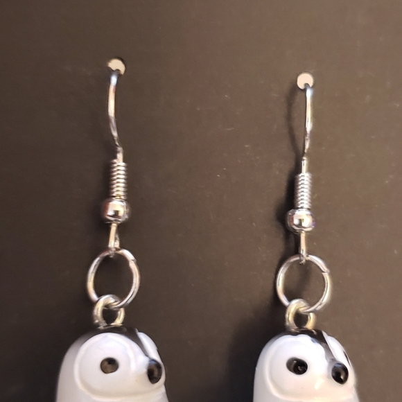 Handmade Black White Winter Penguin Earrings - Picture 3 of 3